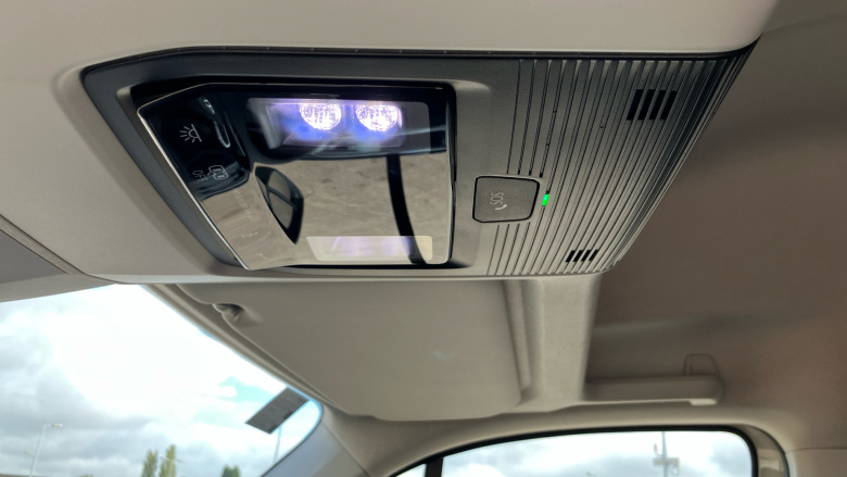 Volkswagen Crafter Cr35 Lwb Diesel Fwd 2.0 TDI 140PS Commerce Plus High Roof Van